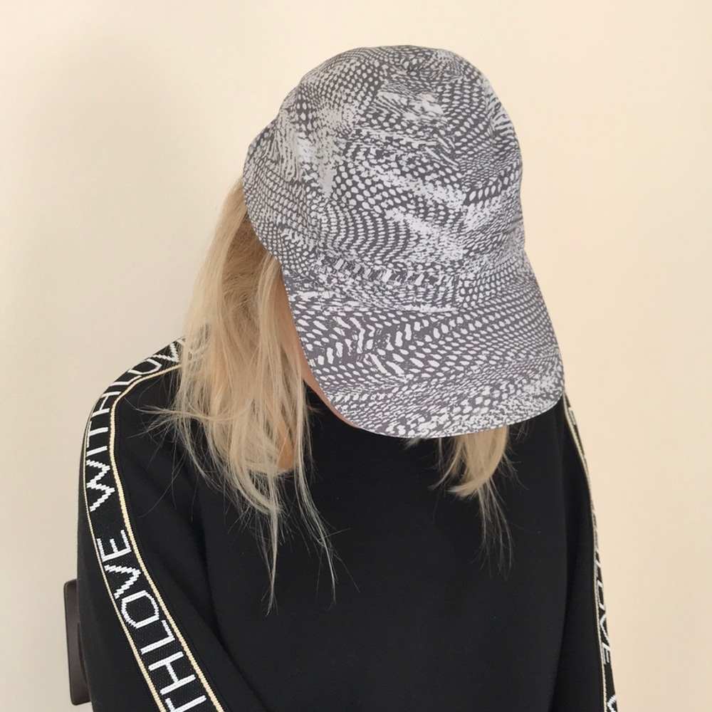 NWT lululemon baller hat - Picture 2 of 6